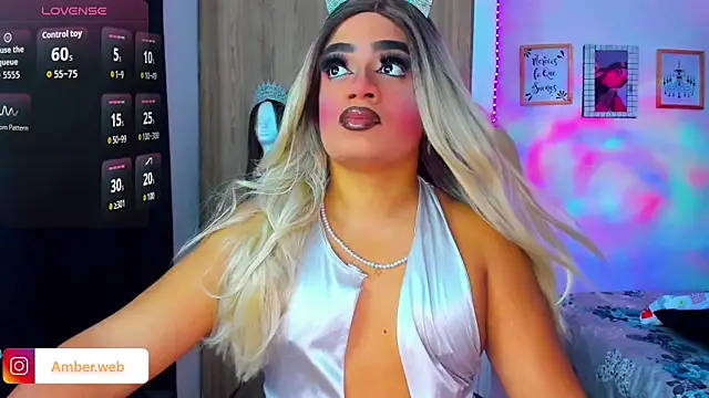 Snapshot of Sofiabigcock22 chatting on 6, 4, 2026 Sofiabigcock22 online show from 6, 4, 2026