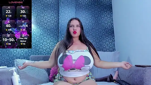 Snapshot of scarleth_blonde69 chatting on 20, 11, 2025 scarleth blonde69 online show from 20, 11, 2025