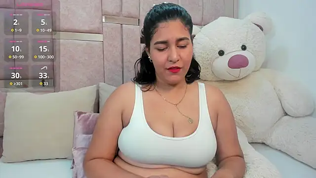 Snapshot of denisse_khan chatting on 20, 10, 2025 denisse khan online show from 20, 10, 2025