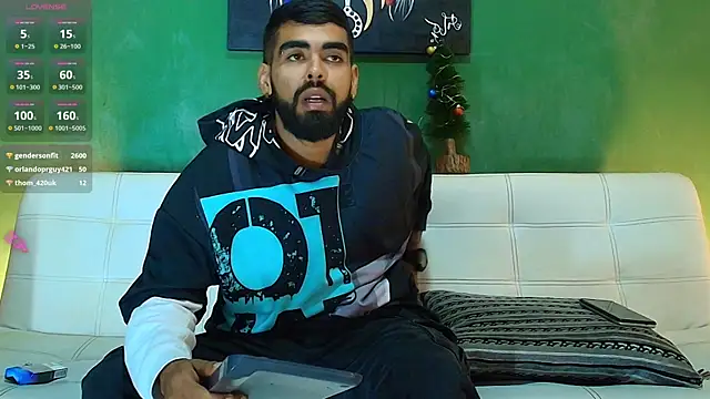 Snapshot of black_kameron_ chatting on 3, 12, 2025 black kameron online show from 3, 12, 2025