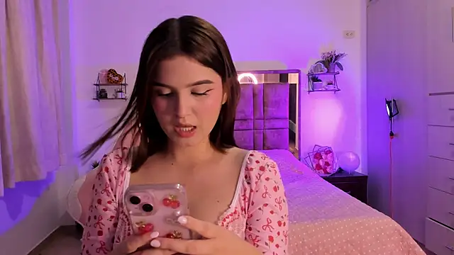 Snapshot of MIACUTEE_ chatting on 8, 1, 2026 MIACUTEE online show from 8, 1, 2026