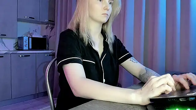 Ashbb21 online show from 11, 10, 2025