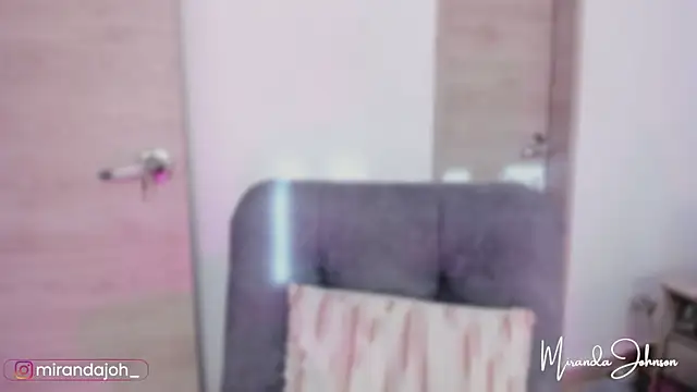 MirandaJohnson  online show from 10, 11, 2025