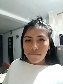 Esmeralda baby online show from 12, 10, 2025