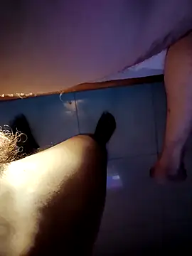 RuivoDotado24cm online show from 18, 12, 2025