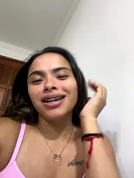 Snapshot of safadinhaquenteW chatting on 14, 10, 2025 safadinhaquenteW online show from 14, 10, 2025