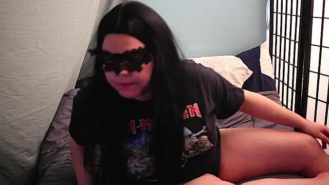 Snapshot of MagicalGirlFrieren chatting on 29, 10, 2025 MagicalGirlFrieren online show from 29, 10, 2025