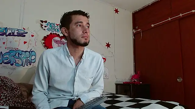 Snapshot of picante70_ chatting on 12, 3, 2026 picante70 online show from 12, 3, 2026