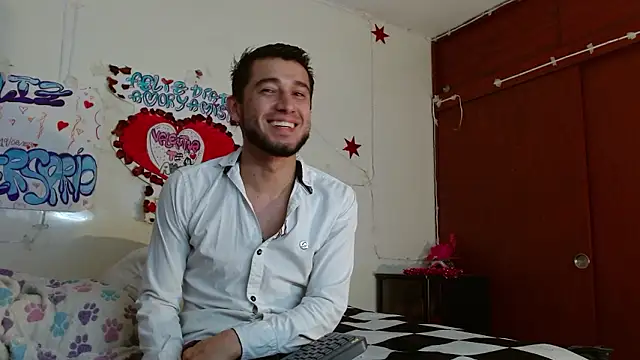 Snapshot of picante70_ chatting on 18, 3, 2026 picante70 online show from 18, 3, 2026