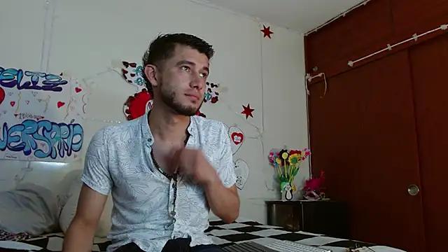 Snapshot of picante70_ chatting on 25, 3, 2026 picante70 online show from 25, 3, 2026