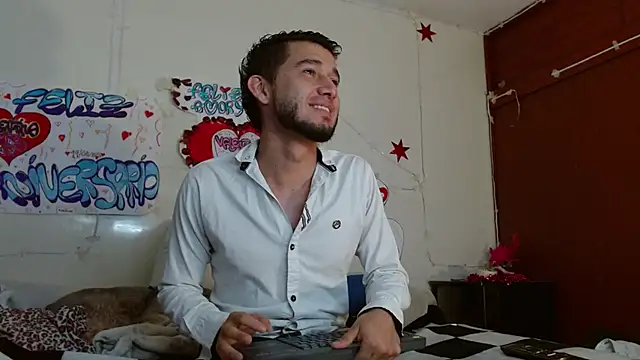 Snapshot of picante70_ chatting on 10, 4, 2026 picante70 online show from 10, 4, 2026