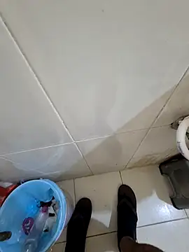 Snapshot of crawlerdrill chatting on 28, 11, 2025 crawlerdrill online show from 28, 11, 2025