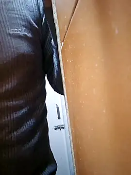 Snapshot of crawlerdrill chatting on 7, 1, 2026 crawlerdrill online show from 7, 1, 2026