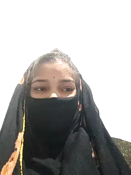 Meena 8 online show from 6, 11, 2025