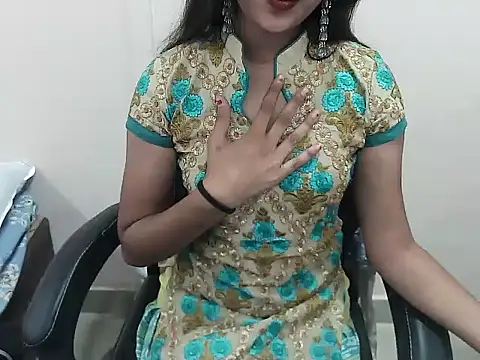 Snapshot of notty_heena chatting on 15, 10, 2025 notty heena online show from 15, 10, 2025