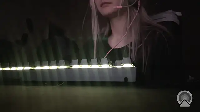 AnnaOlovely online show from 15, 10, 2025