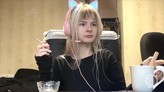 AnnaOlovely online show from 16, 10, 2025