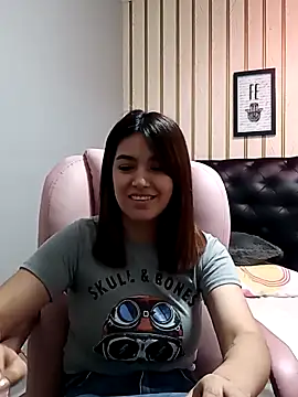 1evelinewood online show from 8, 2, 2026