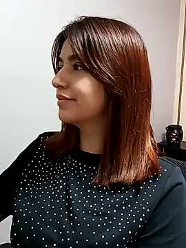 1evelinewood online show from 17, 2, 2026