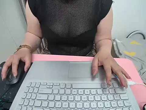 Hanna Mina online show from 14, 1, 2026