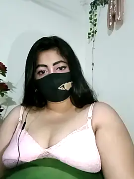 Snapshot of Jessica-03 chatting on 5, 11, 2025 Jessica-03 online show from 5, 11, 2025