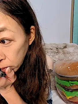 Snapshot of jyuse000ryuse chatting on 18, 5, 2026 jyuse000ryuse online show from 18, 5, 2026