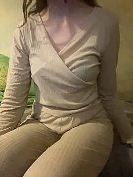 KittieCreme online show from 7, 1, 2026