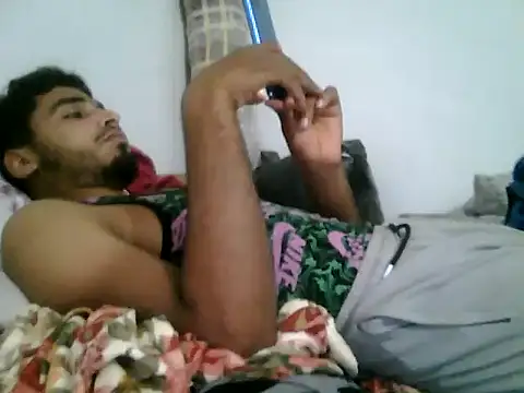 Snapshot of YoussefAl-Fahl chatting on 14, 4, 2026 YoussefAl-Fahl online show from 14, 4, 2026