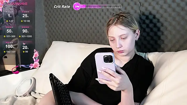 Fluffy Cloude online show from 6, 5, 2026