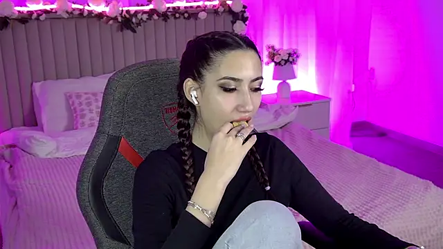 RebeckaThornton online show from 17, 1, 2026