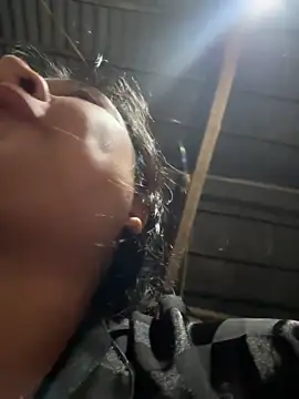 Linh-xxx online show from 23, 2, 2026