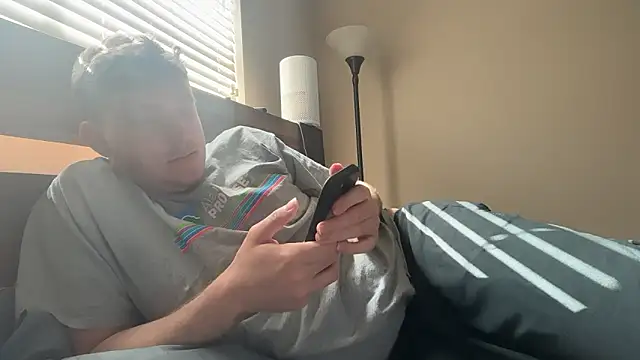 eddieeeeee1232 online show from 19, 12, 2025