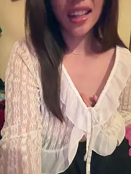 Snapshot of -Paige- chatting on 2, 5, 2026 -Paige- online show from 2, 5, 2026
