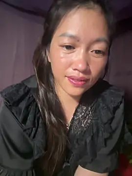Snapshot of -Paige- chatting on 6, 5, 2026 -Paige- online show from 6, 5, 2026