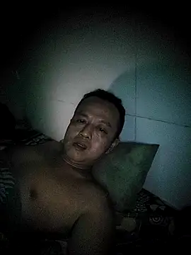 Snapshot of Meosmile87 chatting on 1, 11, 2025 Meosmile87 online show from 1, 11, 2025