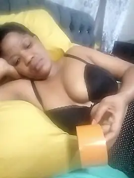 CaramelBoootie online show from 14, 1, 2026