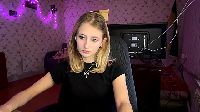 Snapshot of AmeliLia chatting on 25, 3, 2026 AmeliLia online show from 25, 3, 2026