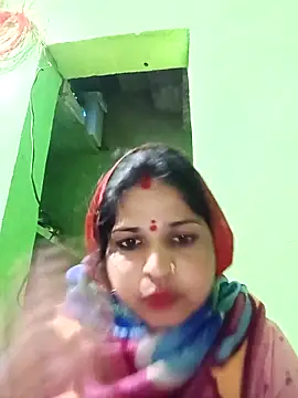 Karishma cute online show from 26, 11, 2025