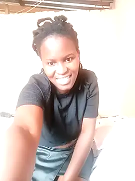 Snapshot of Sassy2219 chatting on 24, 10, 2025 Sassy2219 online show from 24, 10, 2025