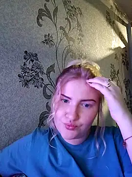 Snapshot of karkinn chatting on 6, 4, 2026 karkinn online show from 6, 4, 2026