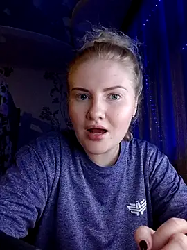 Snapshot of karkinn chatting on 8, 4, 2026 karkinn online show from 8, 4, 2026