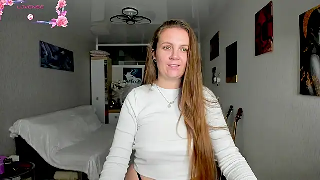 Snapshot of Amy__Leee_ chatting on 26, 10, 2025 Amy Leee online show from 26, 10, 2025