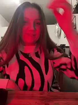 Snapshot of Amy__Leee_ chatting on 17, 12, 2025 Amy Leee online show from 17, 12, 2025