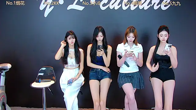 DX-002 online show from 15, 10, 2025