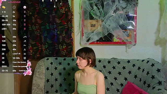 ReincarnatedAngel online show from 7, 11, 2025