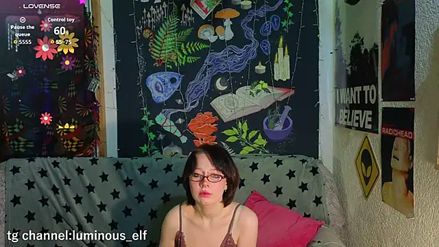 ReincarnatedAngel online show from 12, 1, 2026