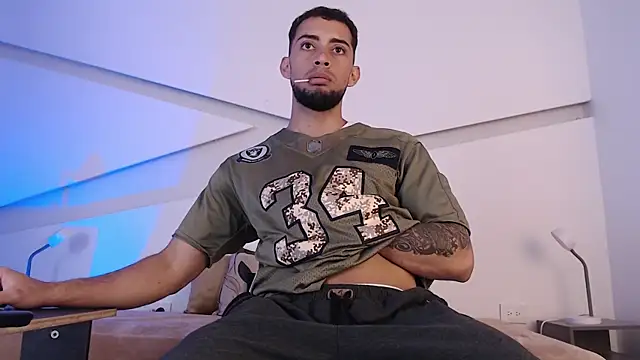 Snapshot of Daron_66 chatting on 23, 10, 2025 Daron 66 online show from 23, 10, 2025