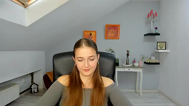 AnneWilsonn online show from 6, 11, 2025