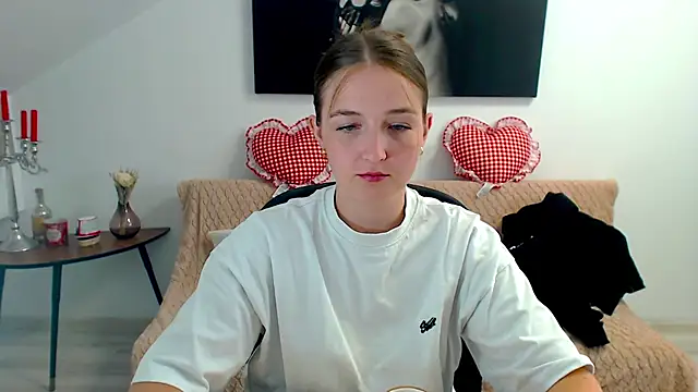 AnneWilsonn online show from 19, 6, 2026