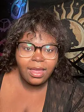 TheChubbySiren online show from 20, 12, 2025